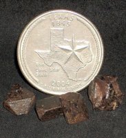 Magnatite Mineral Specimen Suits 1:12 Curiosities Library